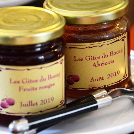 Les Gites Du Bourg Vitrac  エクステリア 写真